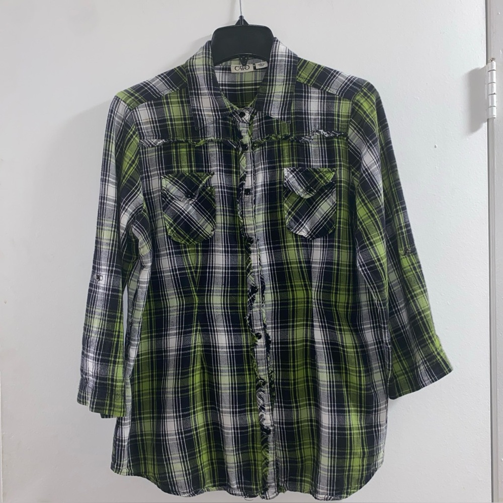 Cato Black and Green Sz L‎ Checkered Ruffle detail long Sleeve Shirt